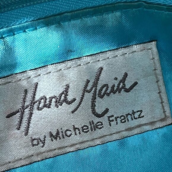 Hand Maid Michelle Frantz - Picture 2 of 11